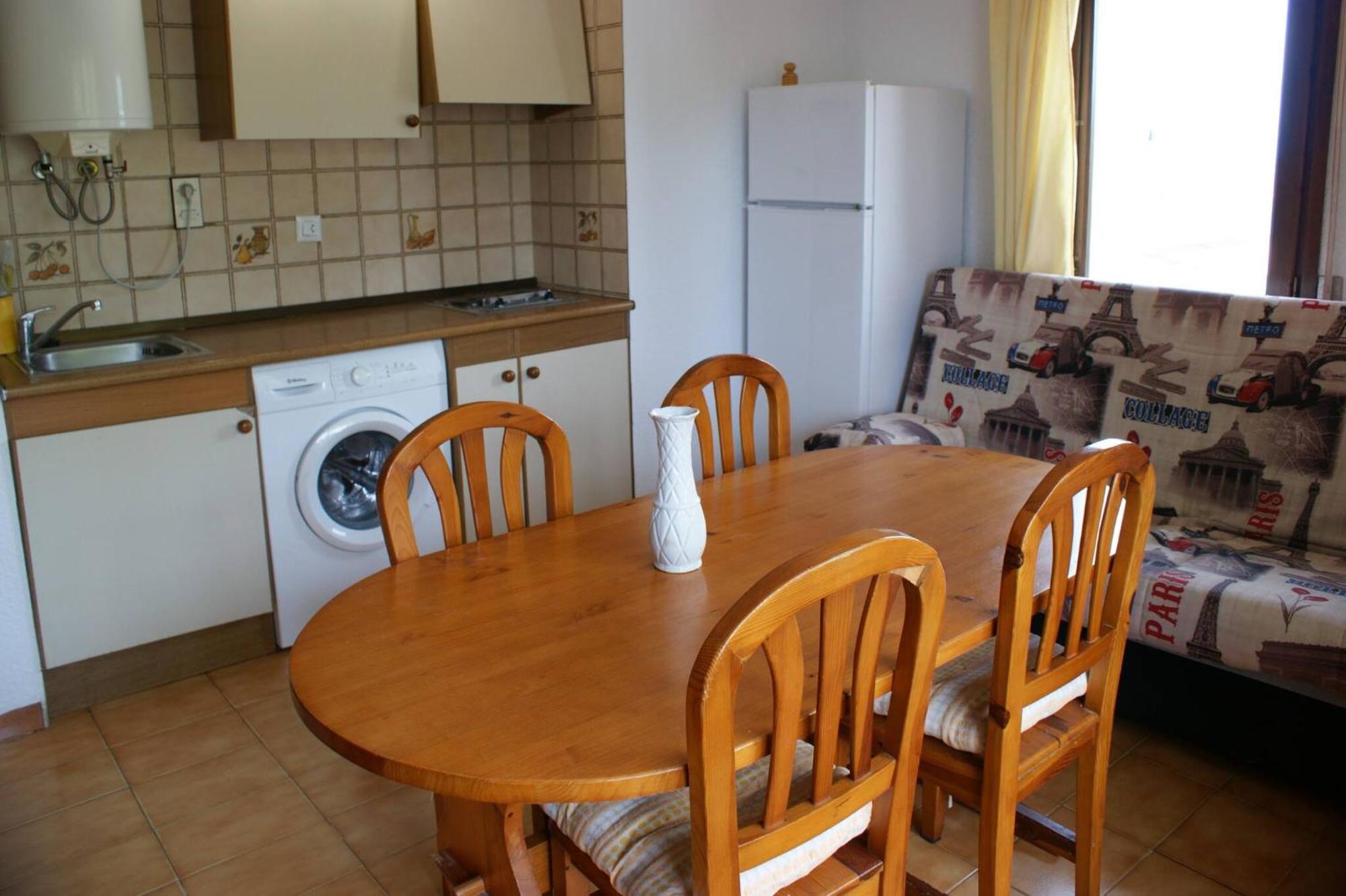 Apartamento en Roses parking y piscina comunitaria Exterior foto